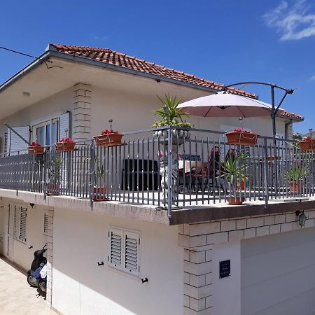Quality Vila "Comfort" Trogir Exterior photo
